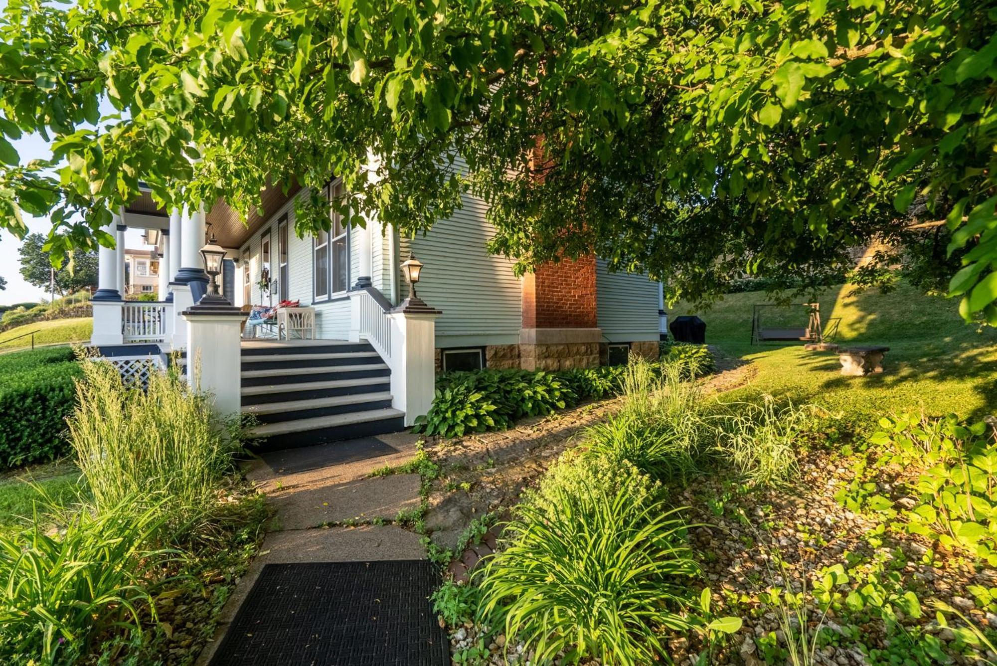 Dubuque'S Front Porch, Historic Charmer, Walk Downtown מראה חיצוני תמונה