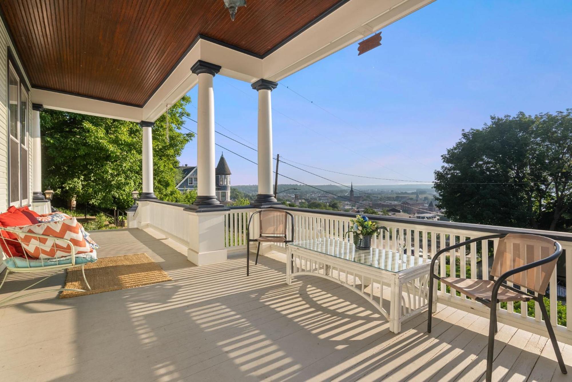 Dubuque'S Front Porch, Historic Charmer, Walk Downtown מראה חיצוני תמונה